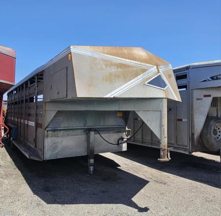 Used 1987 Hillsboro 7' x 22' Stock / Stock Combo Trailer