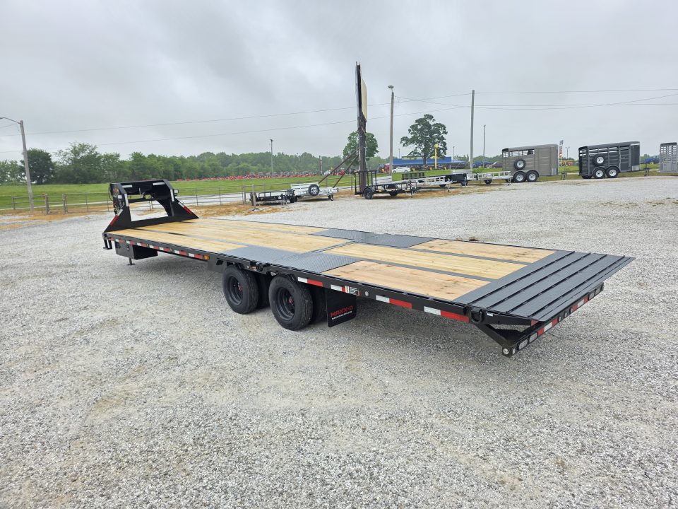 New 2027 MAXX-D 102 X 34 YDX TANDEM DUAL GN HYDROTAIL W/ BLACKWOOD RUNNERS/ HYDRO JACKS/ TORQUE TUBE Flatbed Trailer