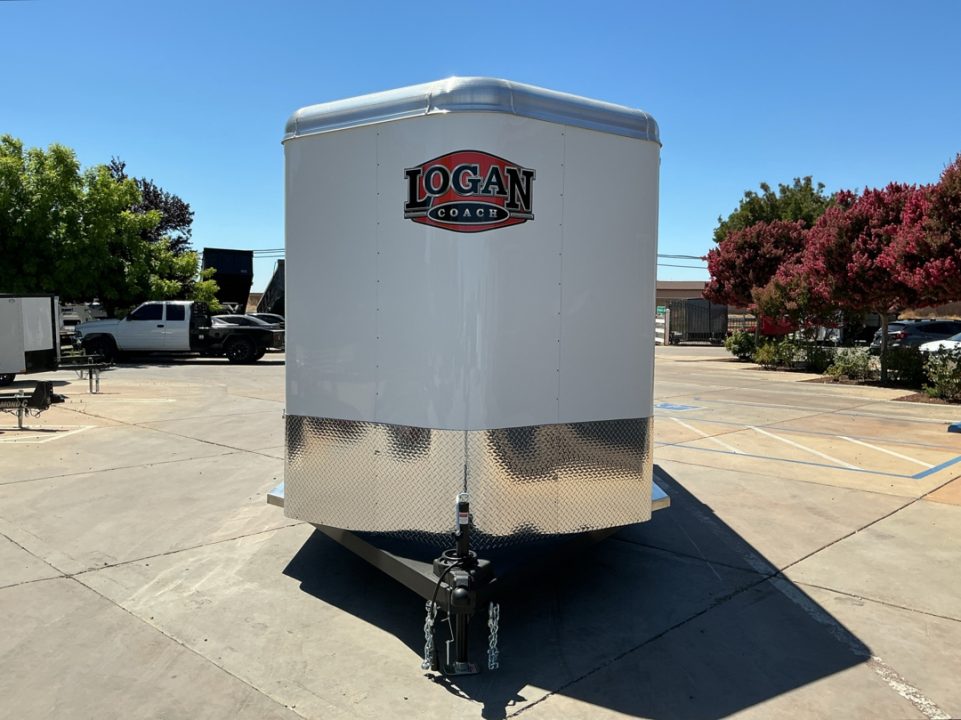 New 2026 Logan Coach RIOT3BP RIOT 3H BP Horse Trailer