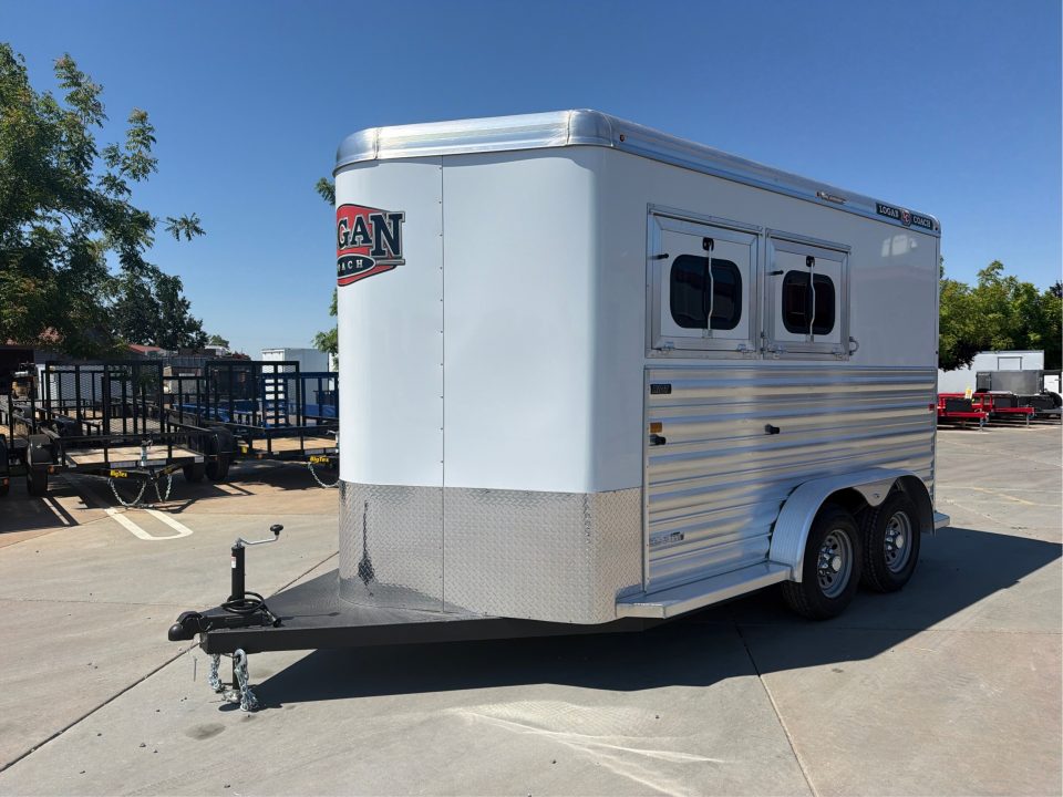 New 2026 Logan Coach RIOT2BP RIOT 2H BP Horse Trailer