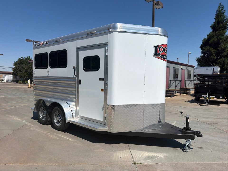 New 2026 Logan Coach RIOT2BP RIOT 2H BP Horse Trailer