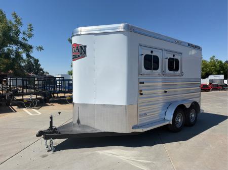 New 2026 Logan Coach RIOT2BP RIOT 2H BP Horse Trailer