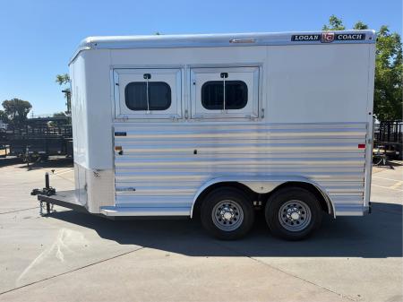 New 2026 Logan Coach RIOT2BP RIOT 2H BP Horse Trailer