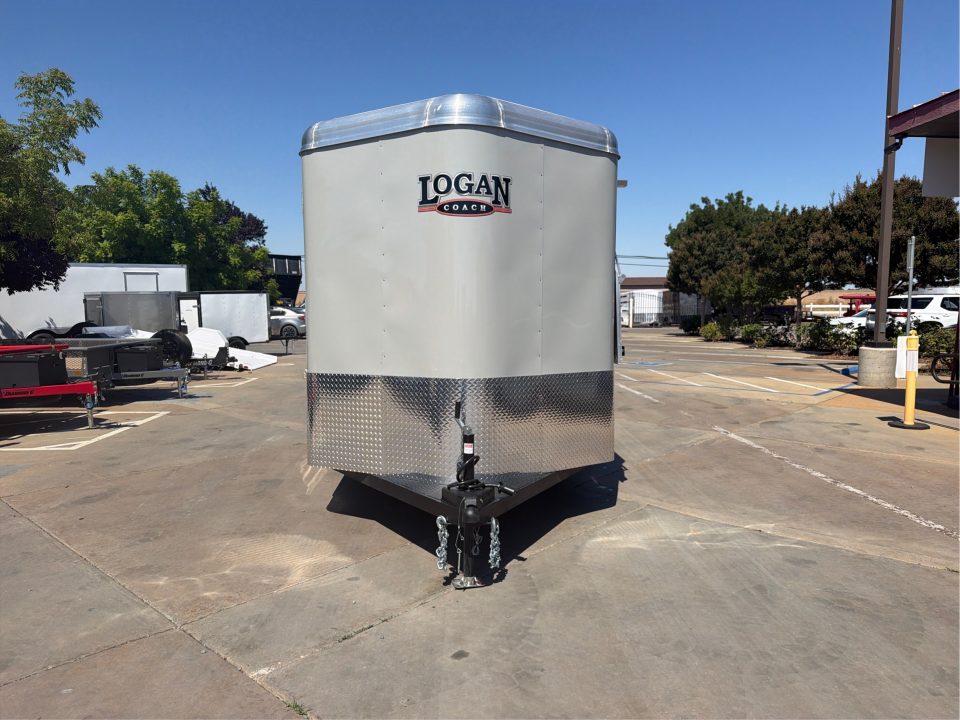 New 2026 Logan Coach CROSSFIRE3BP CROSSFIRE 3 HORSE BP Horse Trailer