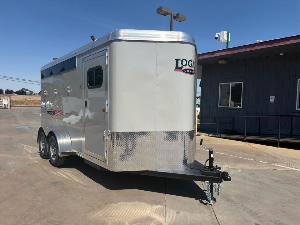 New 2026 Logan Coach CROSSFIRE3BP CROSSFIRE 3 HORSE BP Horse Trailer