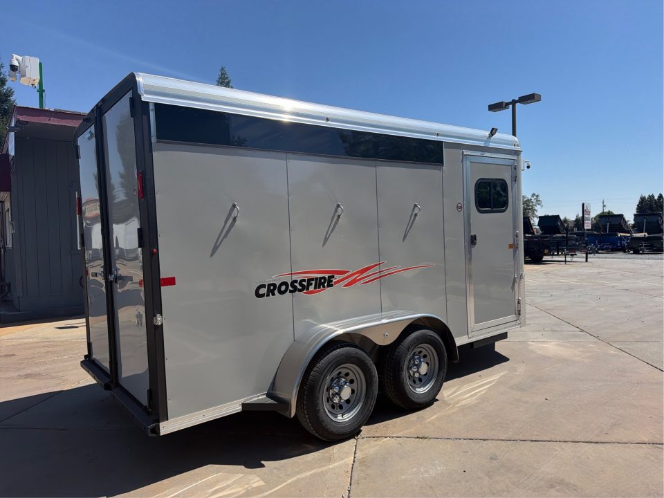 New 2026 Logan Coach CROSSFIRE3BP CROSSFIRE 3 HORSE BP Horse Trailer