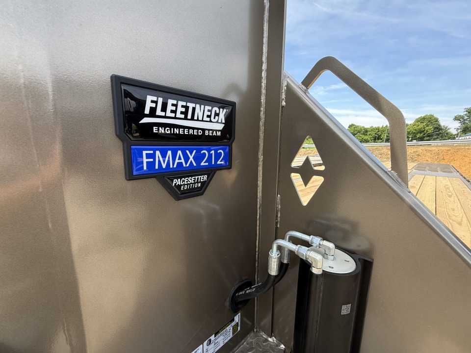 New 2026 Diamond C FMAX 212 Flatbed Trailer, PACESETTER EDITION, HYD JACKS AND DOVETAIL, DISC BRAKES, 17.5 ALUMINUM OUTER WHEELS