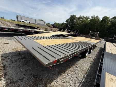 New 2026 Diamond C FMAX 212 Flatbed Trailer, PACESETTER EDITION, HYD JACKS AND DOVETAIL, DISC BRAKES, 17.5 ALUMINUM OUTER WHEELS