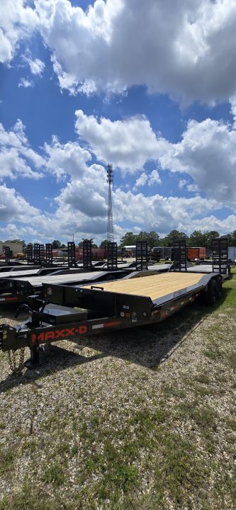 New 2027 MAXX-D H8B10224 Equipment Trailer