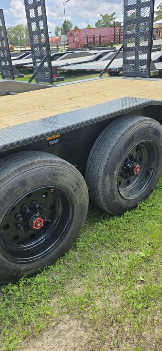 New 2027 MAXX-D H8B10224 Equipment Trailer