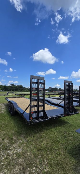 New 2027 MAXX-D H8B10224 Equipment Trailer