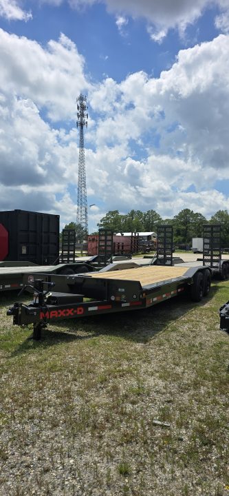 New 2027 MAXX-D H8B10224 Equipment Trailer