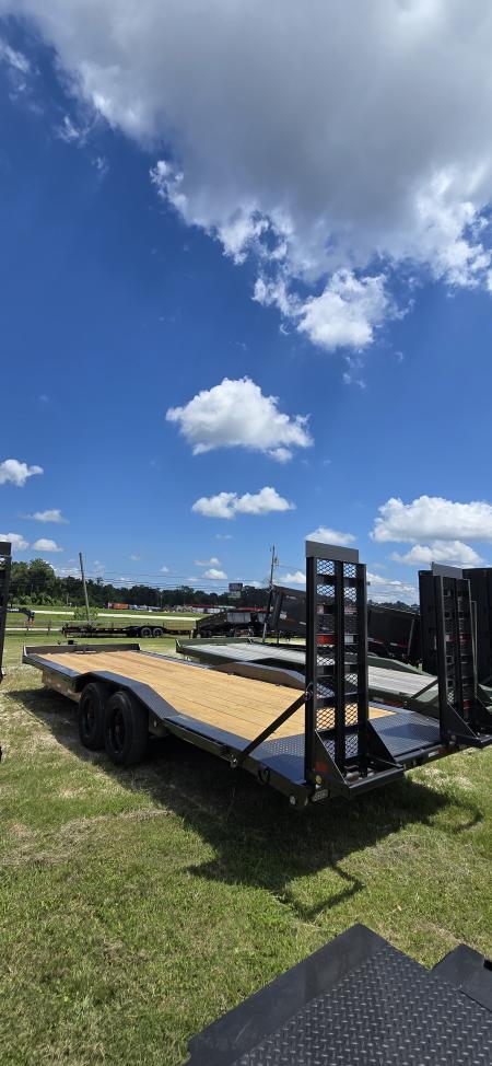 New 2027 MAXX-D H8B10224 Equipment Trailer