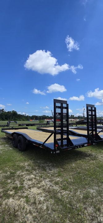 New 2027 MAXX-D H8B10224 Equipment Trailer