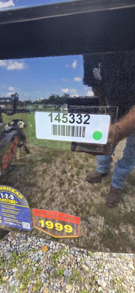 New 2027 MAXX-D H8B10224 Equipment Trailer