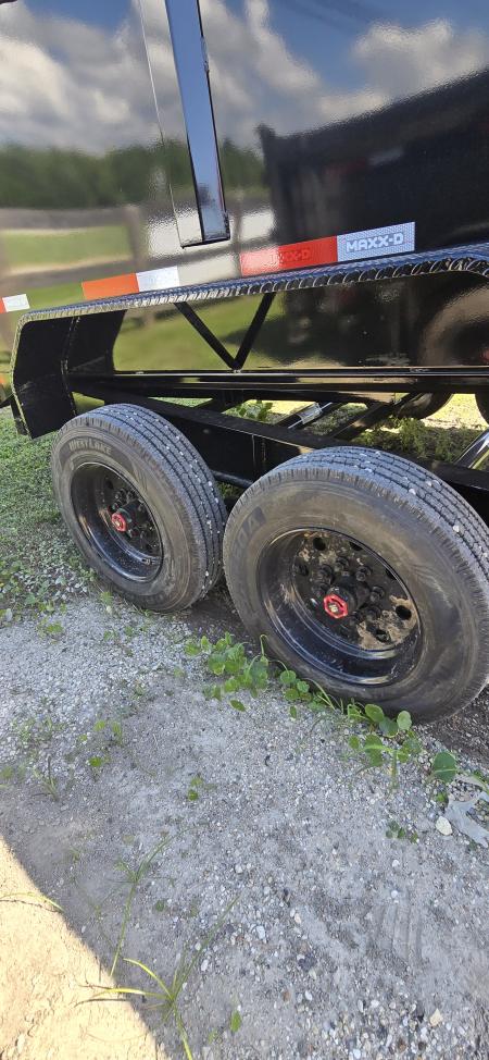 New 2027 MAXX-D DTX8316 Dump Trailer