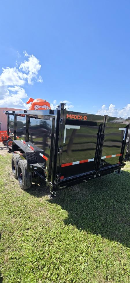 New 2027 MAXX-D DTX8316 Dump Trailer