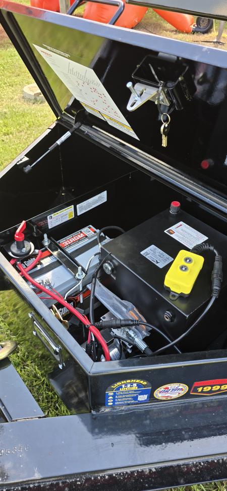 New 2027 MAXX-D DTX8316 Dump Trailer