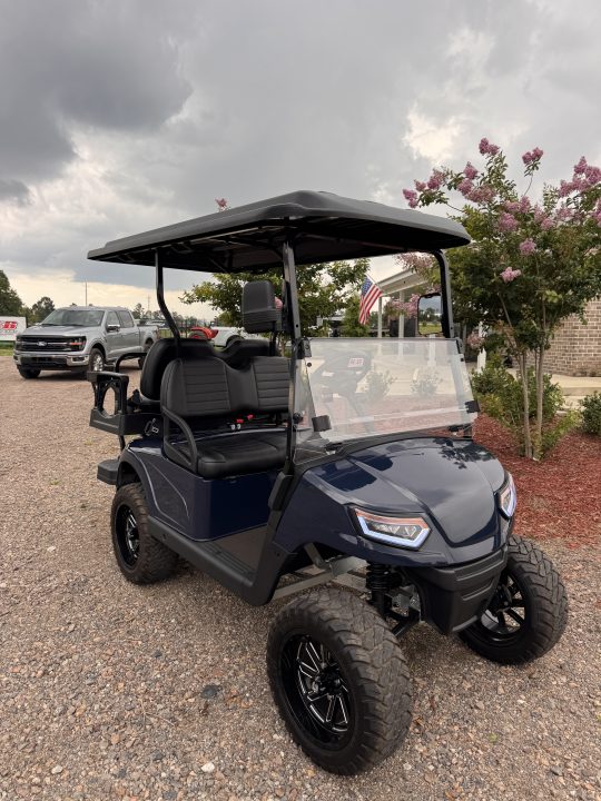 New 2025 MadJax E4 Lifted - Lithium Golf Cart