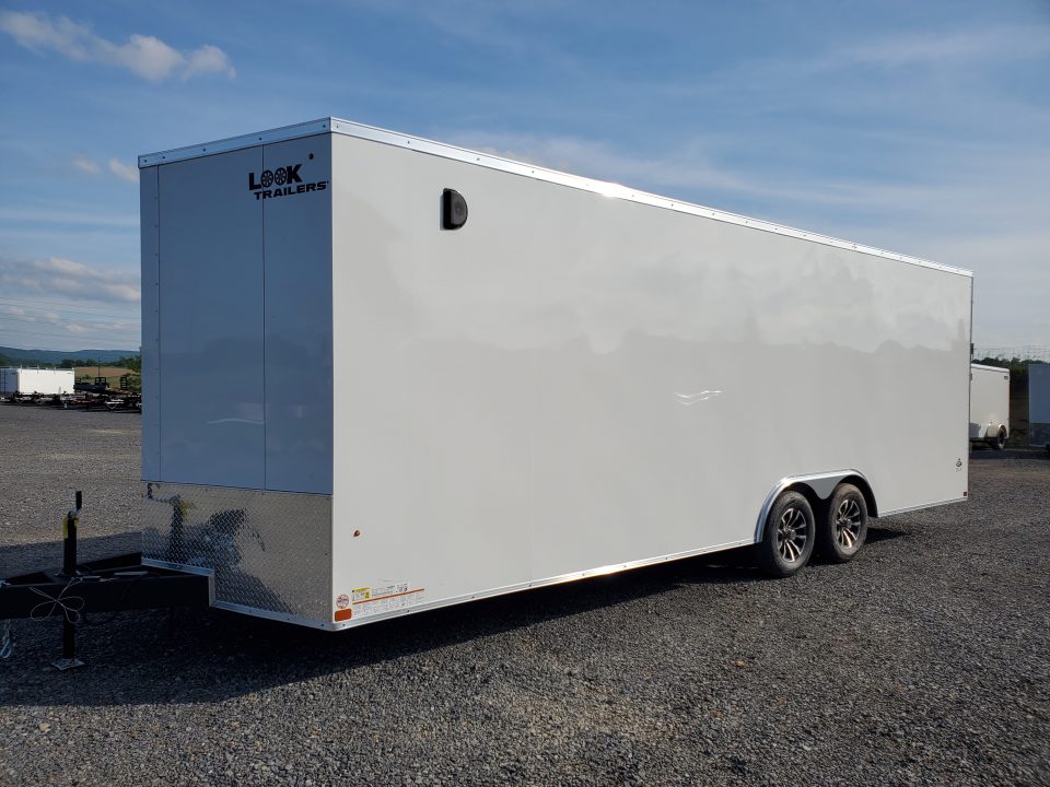 New 2026 Look Trailers ST-DLX Enclosed Trailer / 7000 GVWR / 8.5'x24'