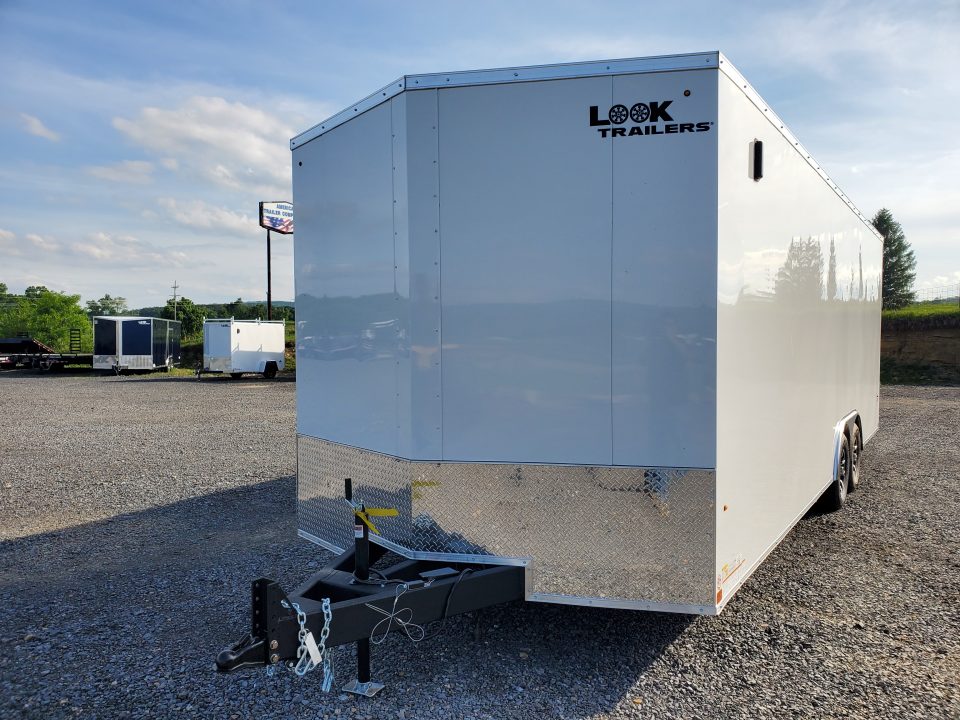 New 2026 Look Trailers ST-DLX Enclosed Trailer / 7000 GVWR / 8.5'x24'