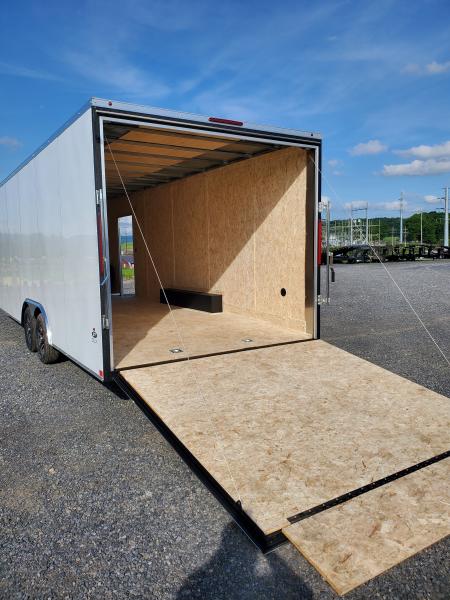 New 2026 Look Trailers ST-DLX Enclosed Trailer / 7000 GVWR / 8.5'x24'
