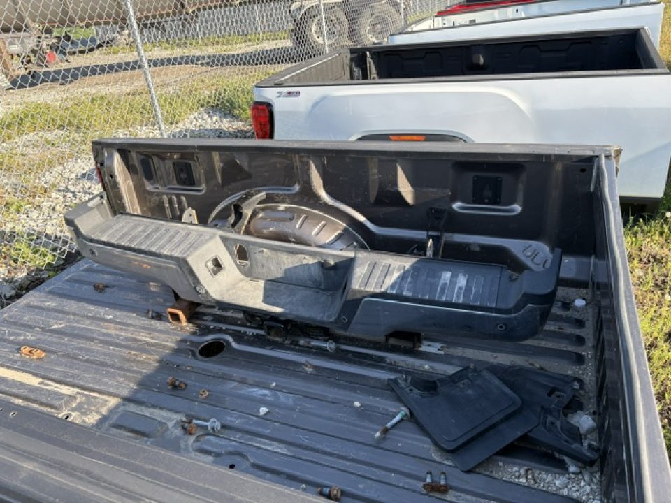 Used 2017 Ford 2017 Ford 8ft Pickup Box Truck Bed