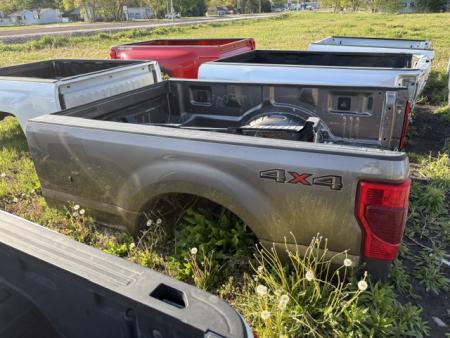 Used 2017 Ford 2017 Ford 8ft Pickup Box Truck Bed