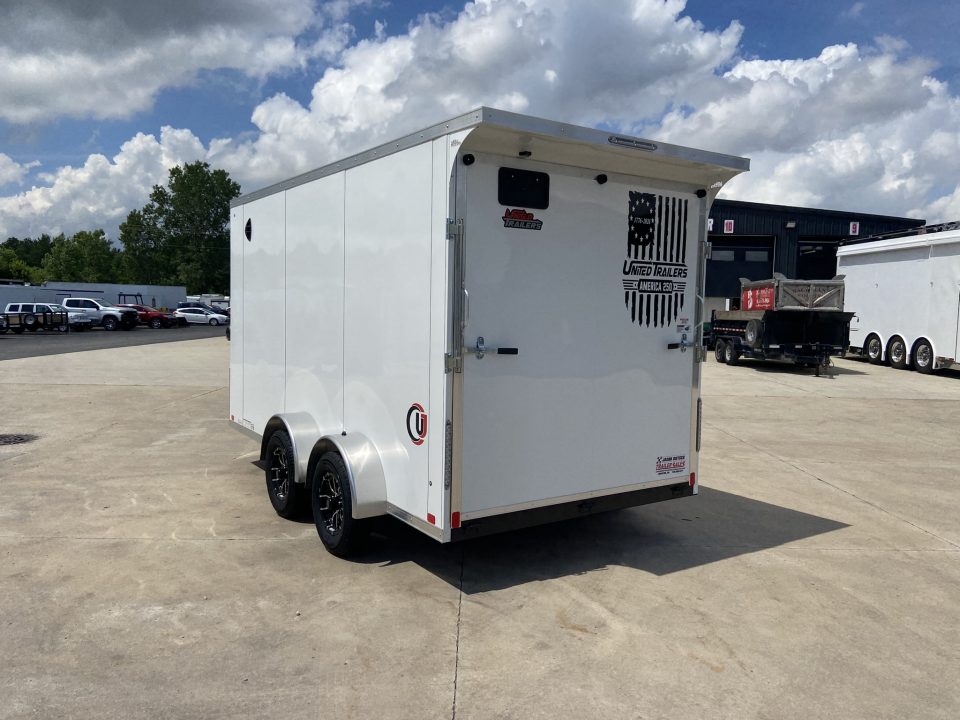 New United UJ-7X16 Enclosed Trailer AMERICA 250
