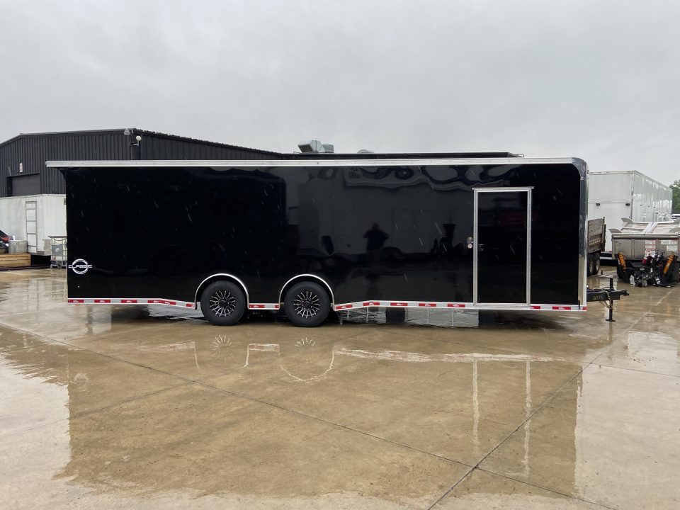 New United CLA-8.5X28 Racing Trailer
