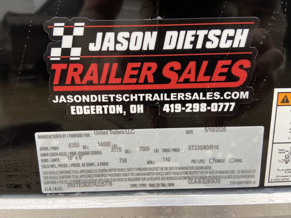 New United CLA-8.5X28 Racing Trailer