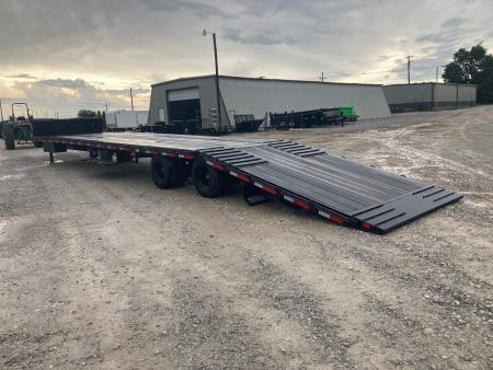 New 2025 Diamond C Trailers 102X53 TANDEM 40K STEPDECK W/ HYDROJACKS, AIR RIDE/FRONT LIFT AXLE, 60" SPREAD & DISC BRAKES Flatbed Trailer