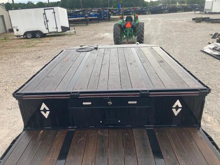 New 2025 Diamond C Trailers 102X53 TANDEM 40K STEPDECK W/ HYDROJACKS, AIR RIDE/FRONT LIFT AXLE, 60" SPREAD & DISC BRAKES Flatbed Trailer