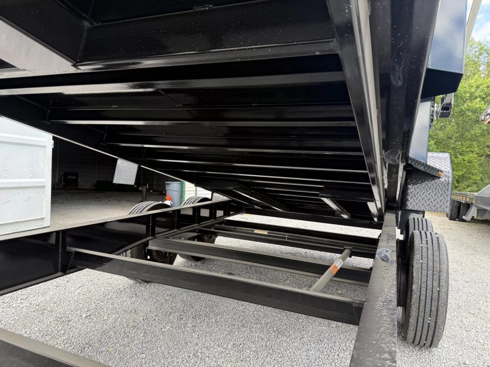 New 2025 Diamond C  LPT 82X16 gooseneck telescopic Dump Trailer long arm tarp 23k g.v.w.r.