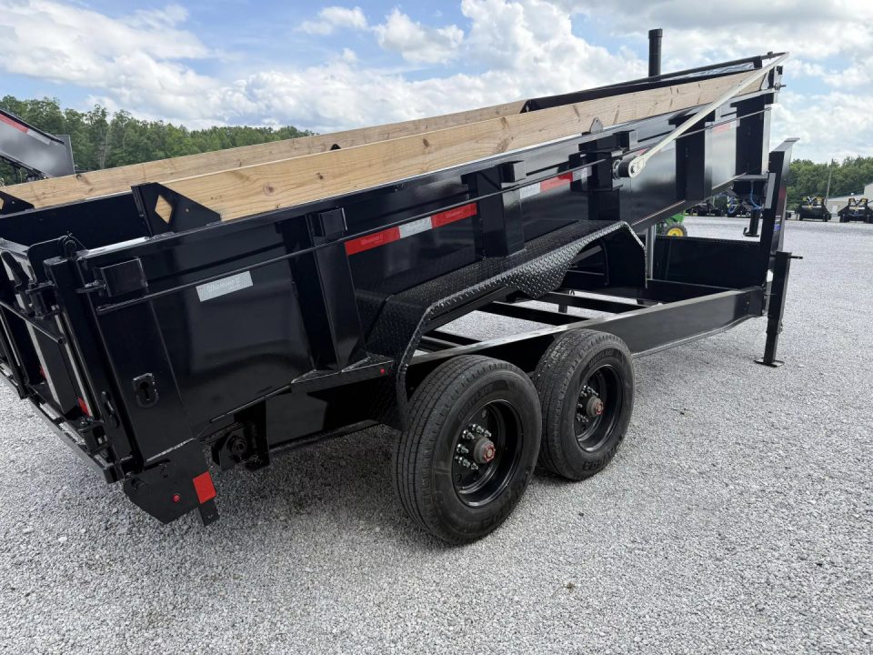 New 2025 Diamond C  LPT 82X16 gooseneck telescopic Dump Trailer long arm tarp 23k g.v.w.r.