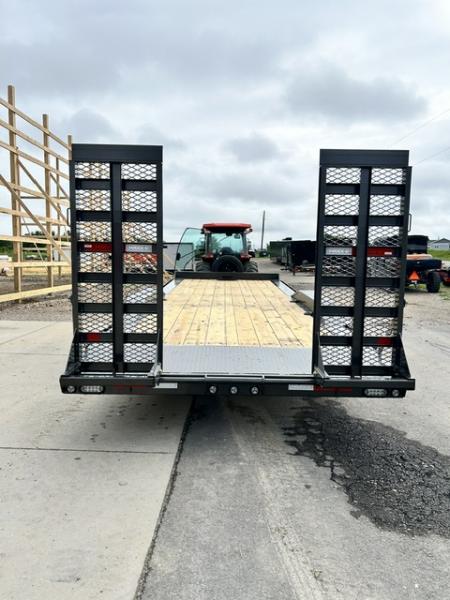 New 2027 MAXXD H8X 102X24 17.5K GVWR Equipment Trailer