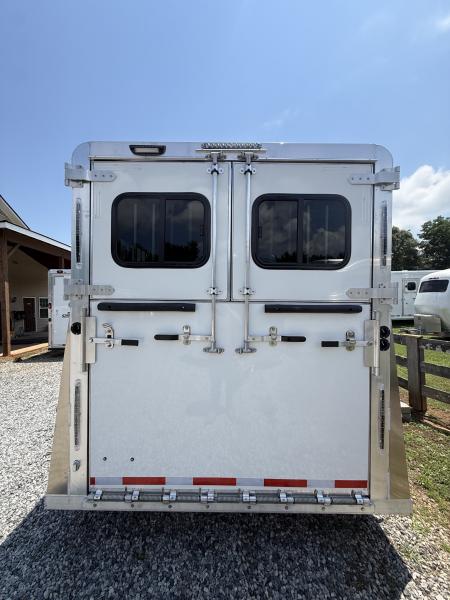 New 2027 Adam 2H Jubilee Side Ramp BP Horse Trailer