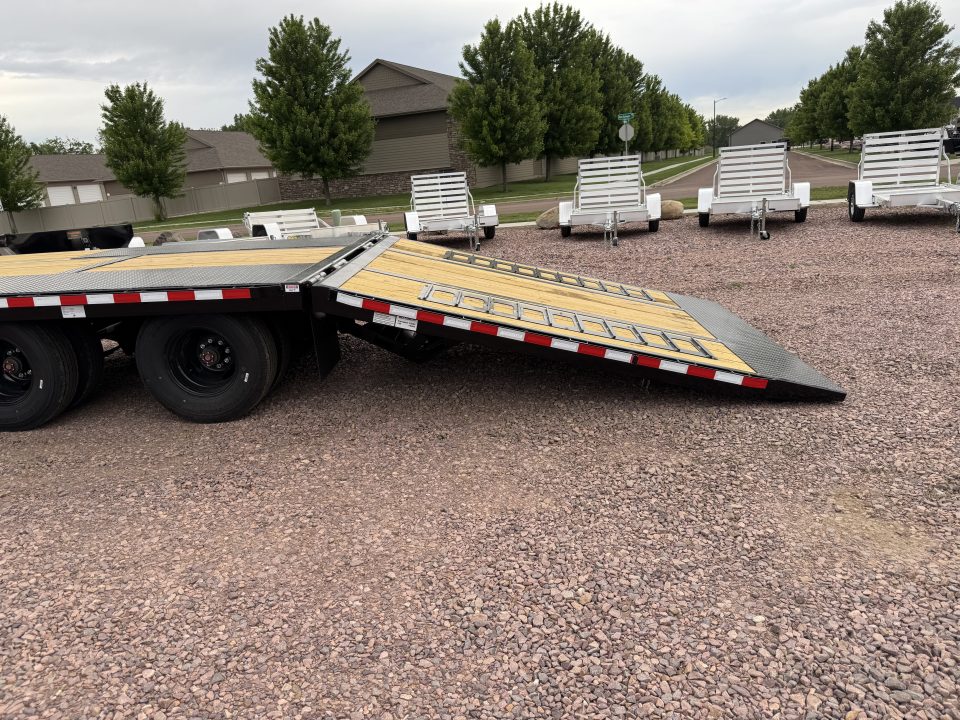 New 2026 Midsota FB36HBGN Flatbed Trailer