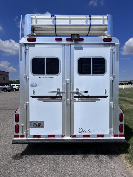 Used 2001 Elite Trailers 4 Horse Slant Load Gooseneck Horse Trailer