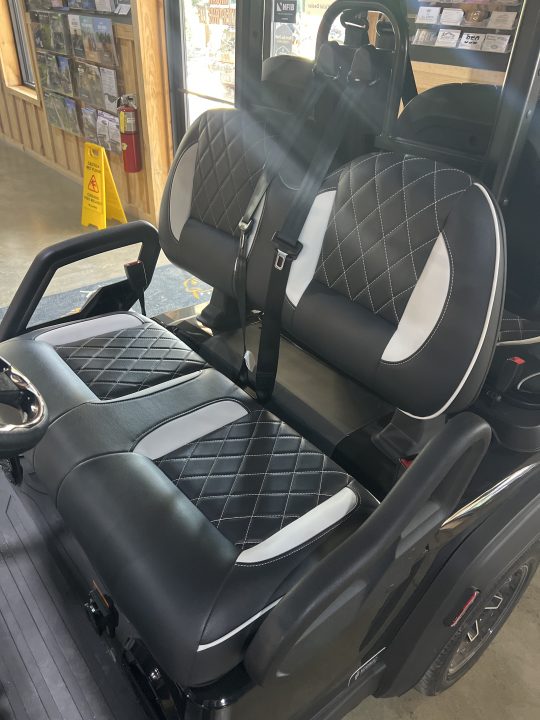 New 2026 Icon EV I40X Golf Cart