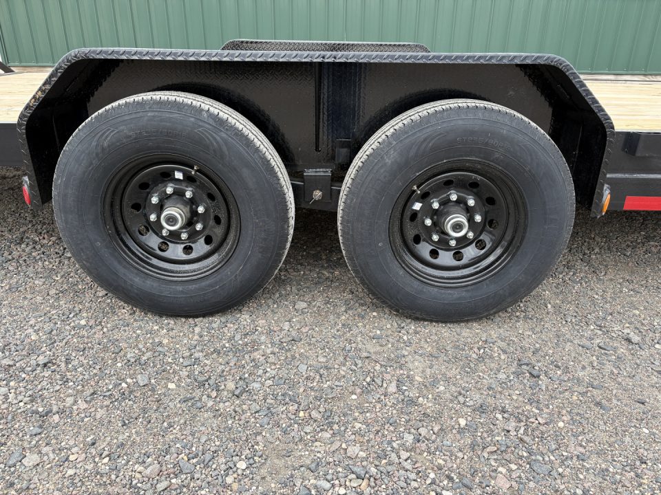 New 2027 24' 14k PJ GN 6" Channel Equipment Trailer