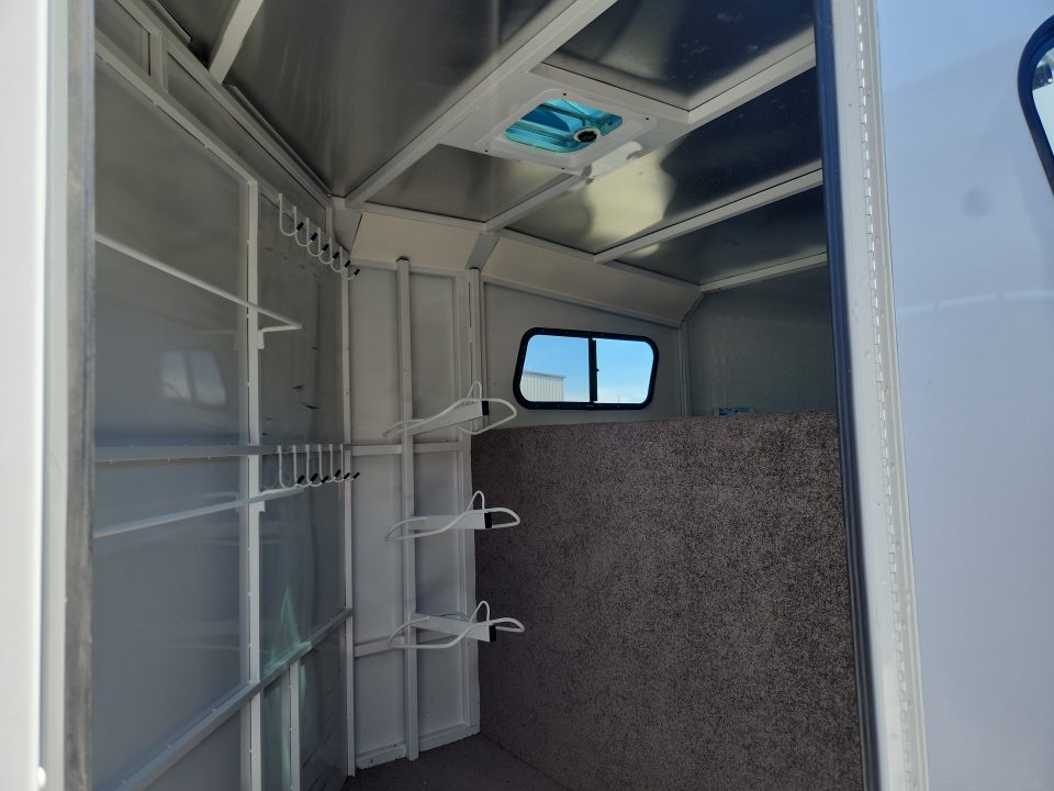 Used 2002 Trails West STOCK COMBO SE 18'