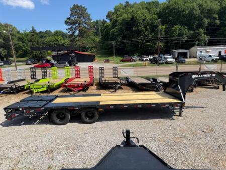 New HillCrest Gooseneck 20+5 22.9 W/ Max Ramps