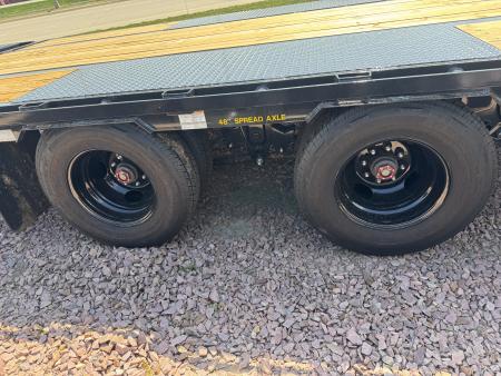 New 2027 Big Tex Trailers 22GN 35+5 Flatbed Trailer