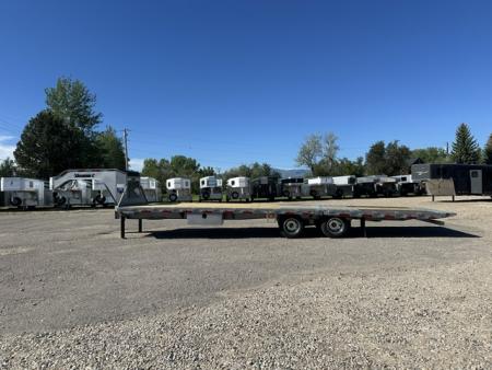 New 2026 Diamond C 32' FMAX Flatbed