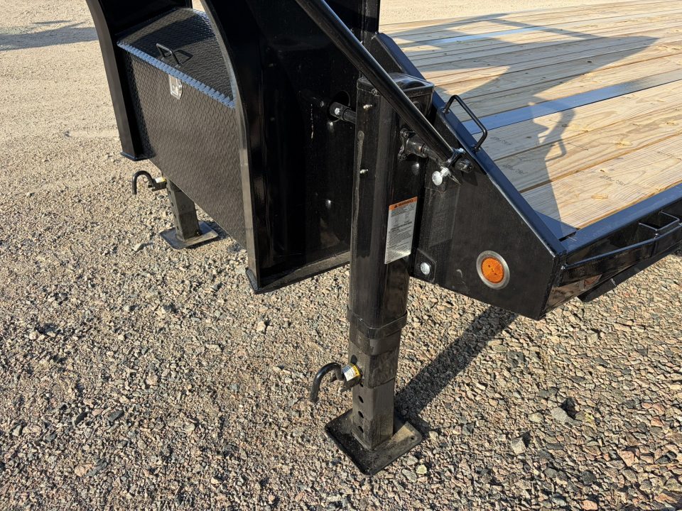 New 2026 PJ Trailers 36' Low-Pro Gooseneck - LD362 Flatbed Trailer