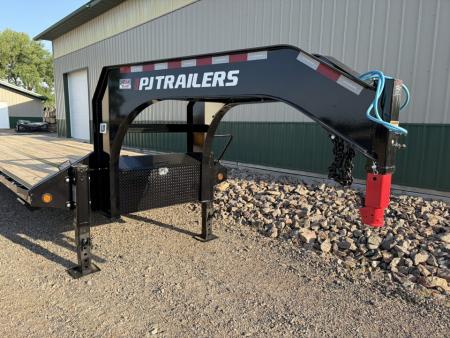 New 2026 PJ Trailers 36' Low-Pro Gooseneck - LD362 Flatbed Trailer