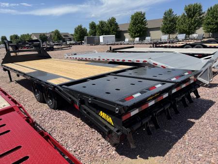New 2027 Big Tex Trailers 16GN25D5A Deckover Trailer