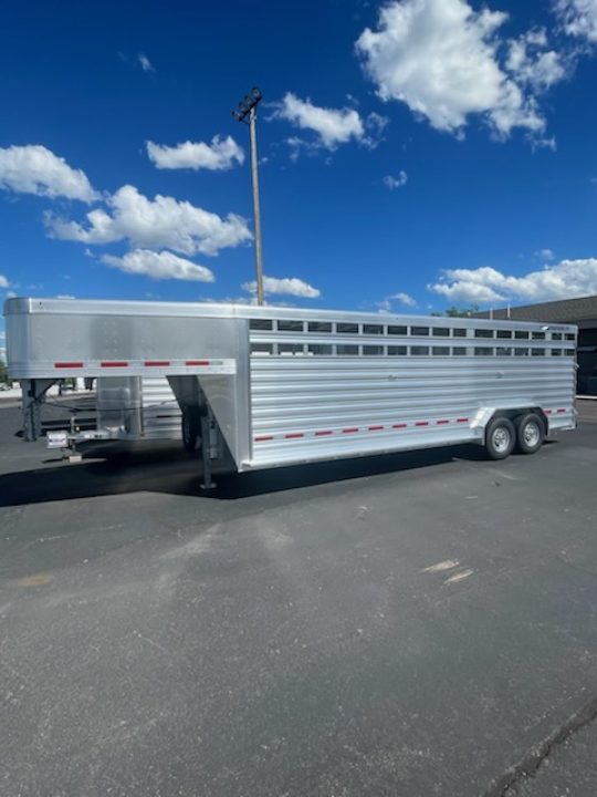 New 2026 Featherlite Trailers 8127 7.5x24 Stock / Stock Combo Trailer