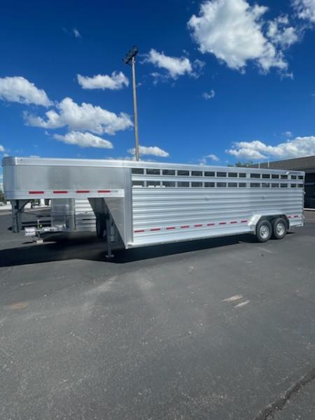 New 2026 Featherlite Trailers 8127 7.5x24 Stock / Stock Combo Trailer